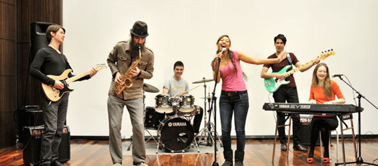 Cursos Especiales, Combo - Escuela Organigrama - Málaga